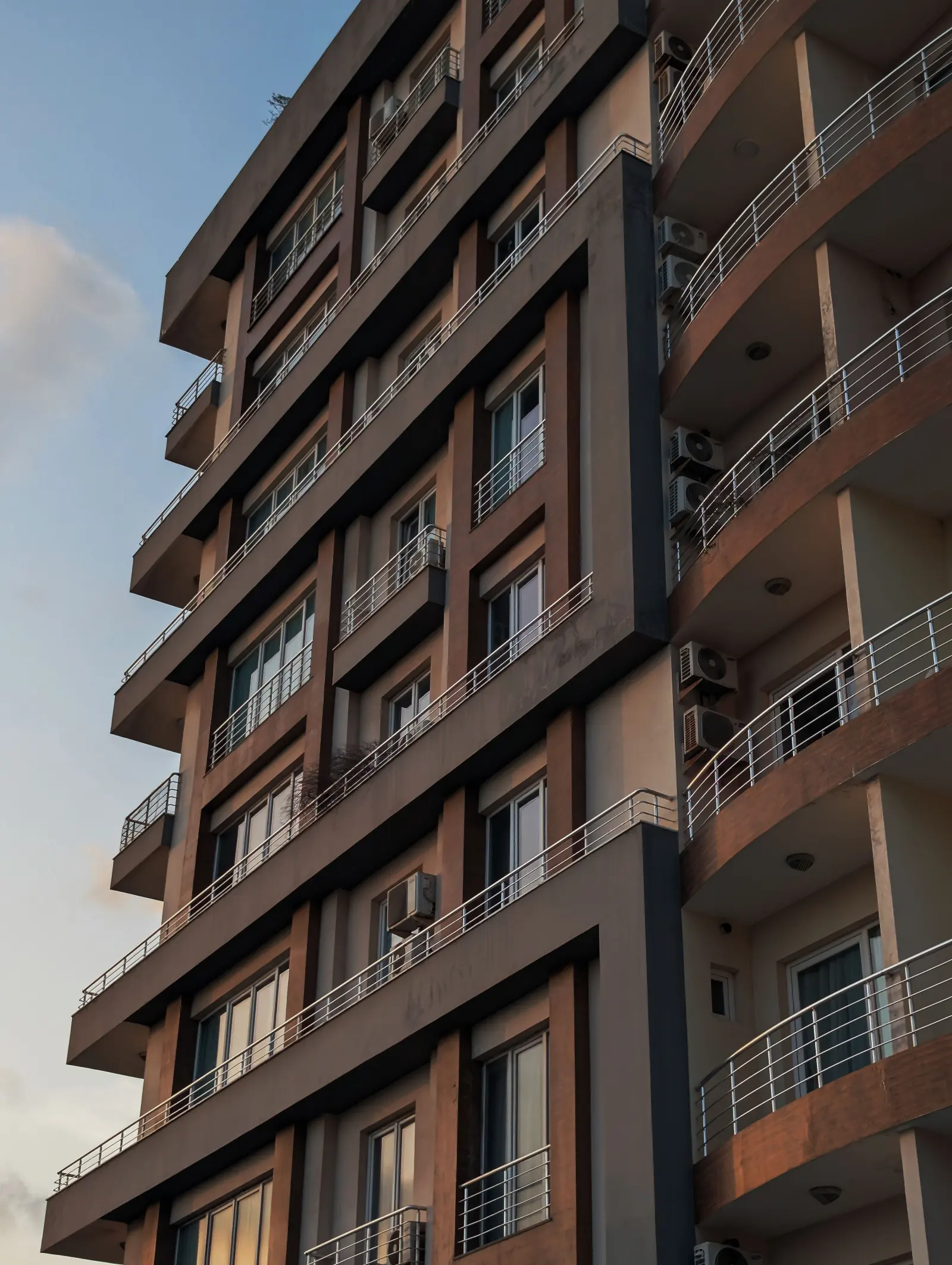 Fachada intervenida: Vértiz Roma, Ciudad de México